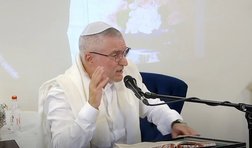 Хаазину